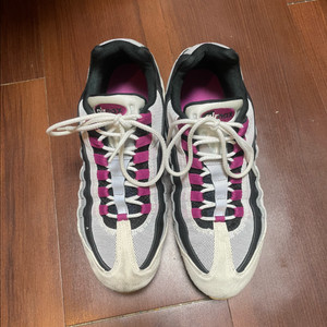 나이키sb 에어맥스95 서밋화이트 260cm