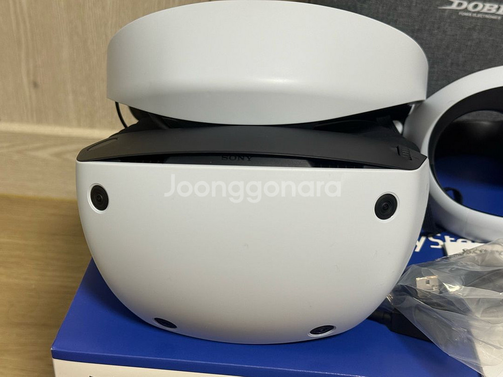 PS VR2 헤드셋 + 컨트롤러 2개 세트--2