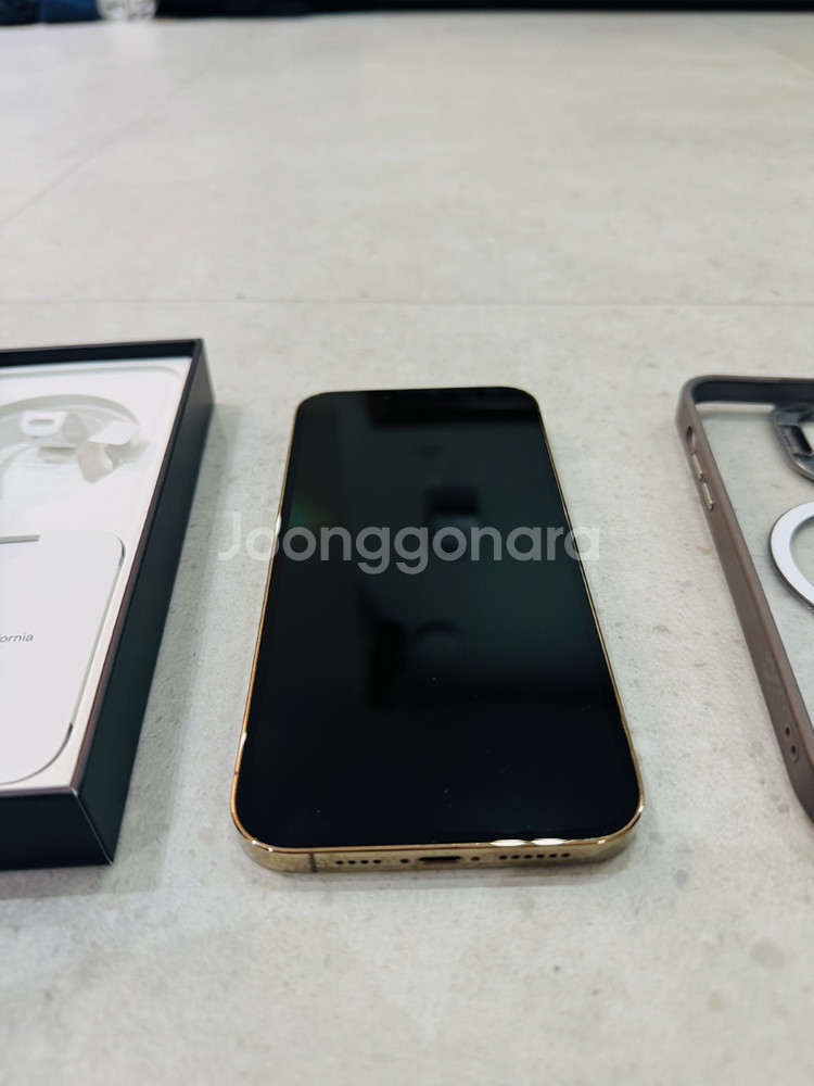 아이폰 13 프로 맥스 256G--1