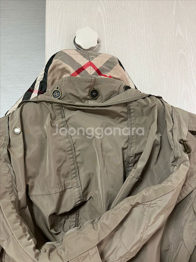 버버리 여성 트렌치코트--1