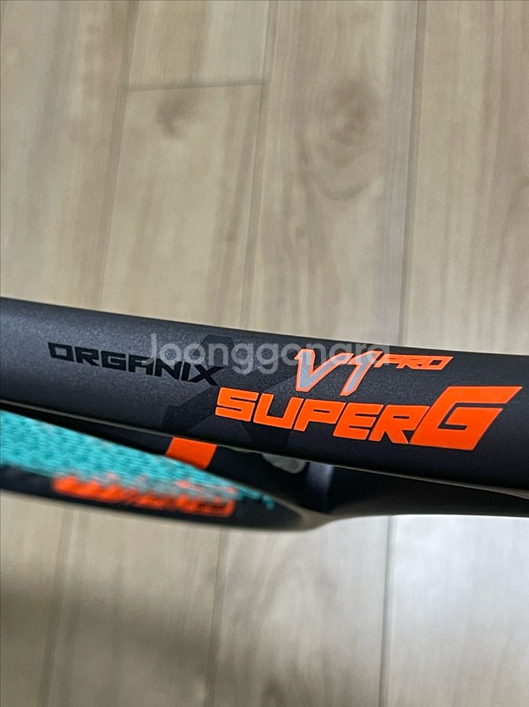 뵐클 오가닉 V1 프로 슈퍼지 테니스라켓 팝니다--1