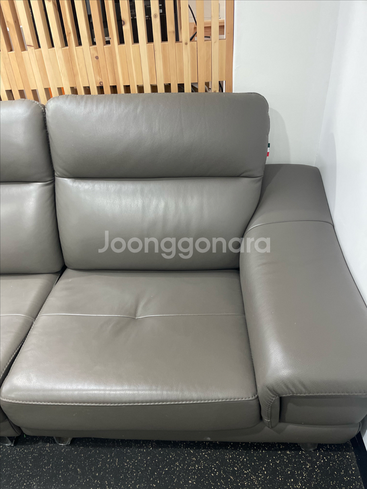 무료배송 - 다우닝 4인 가죽소파--5