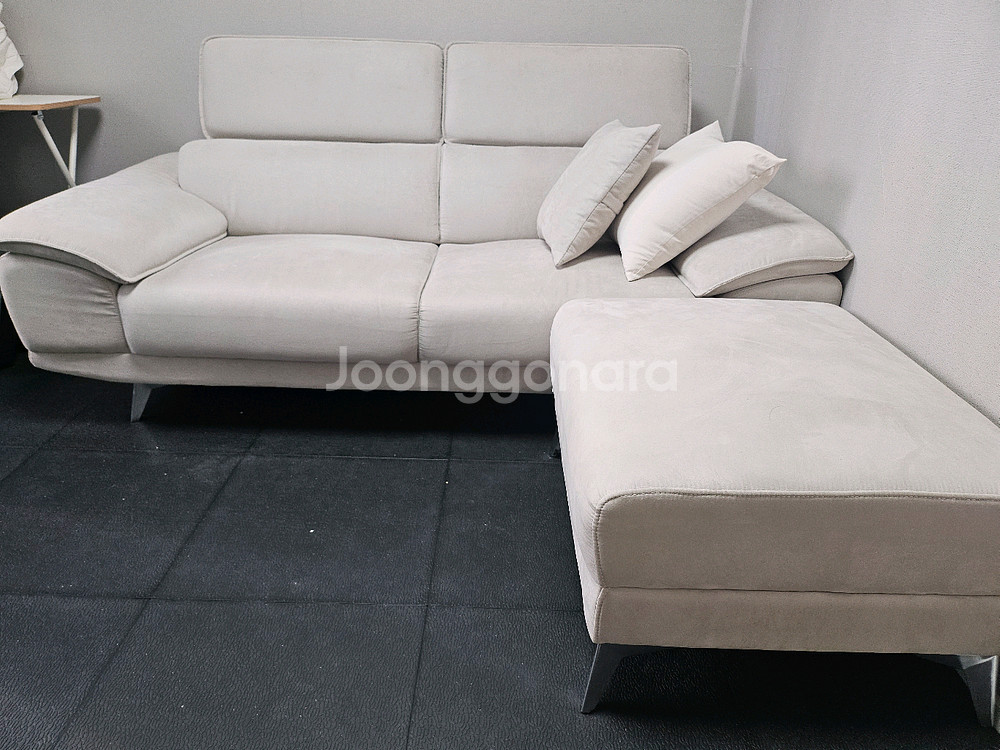 푹쉼 마일라 아쿠아텍스 3인용 소파--0