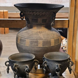 새거 장식용 토기 화병 세트