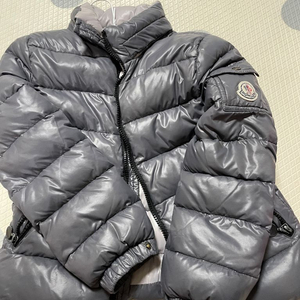 몽클레어 키즈 패딩점퍼 8