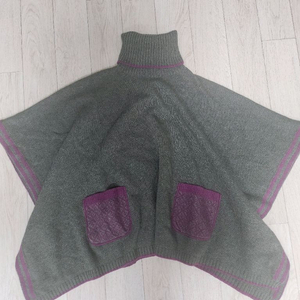 한글택정품.새상품) ~성인44.펜디키즈 캐시미어 판초