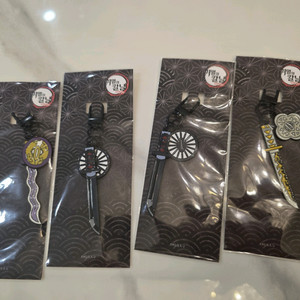 귀멸의 칼날 일륜도 키링 젠이츠