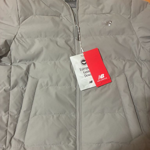 뉴발란스 패딩 팝니다