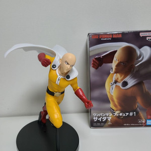 원펀맨 사이타마 피규어