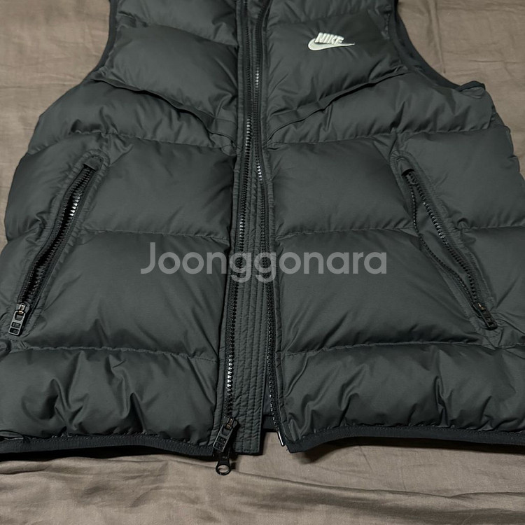 나이키 스톰핏 패딩베스트 판매합니다--3