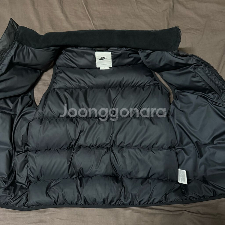 나이키 스톰핏 패딩베스트 판매합니다--4
