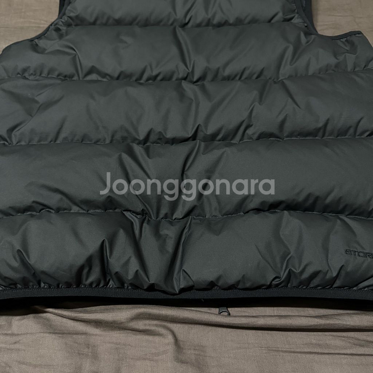 나이키 스톰핏 패딩베스트 판매합니다--8