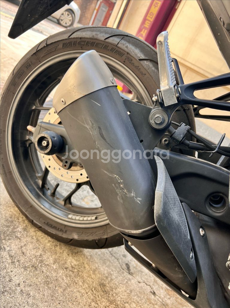 야마하 YZF-R3 ABS 블랙 슬라이더 장착 모델--9