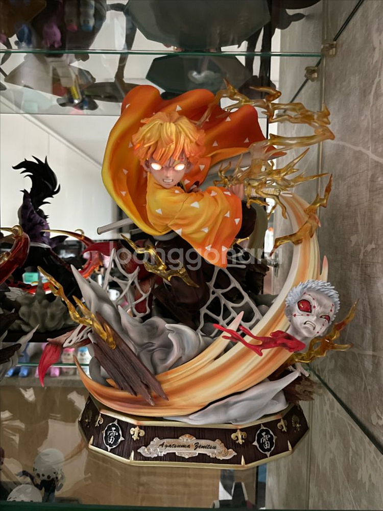 귀멸의 칼날 원피스 레진피규어 판매합니다--9