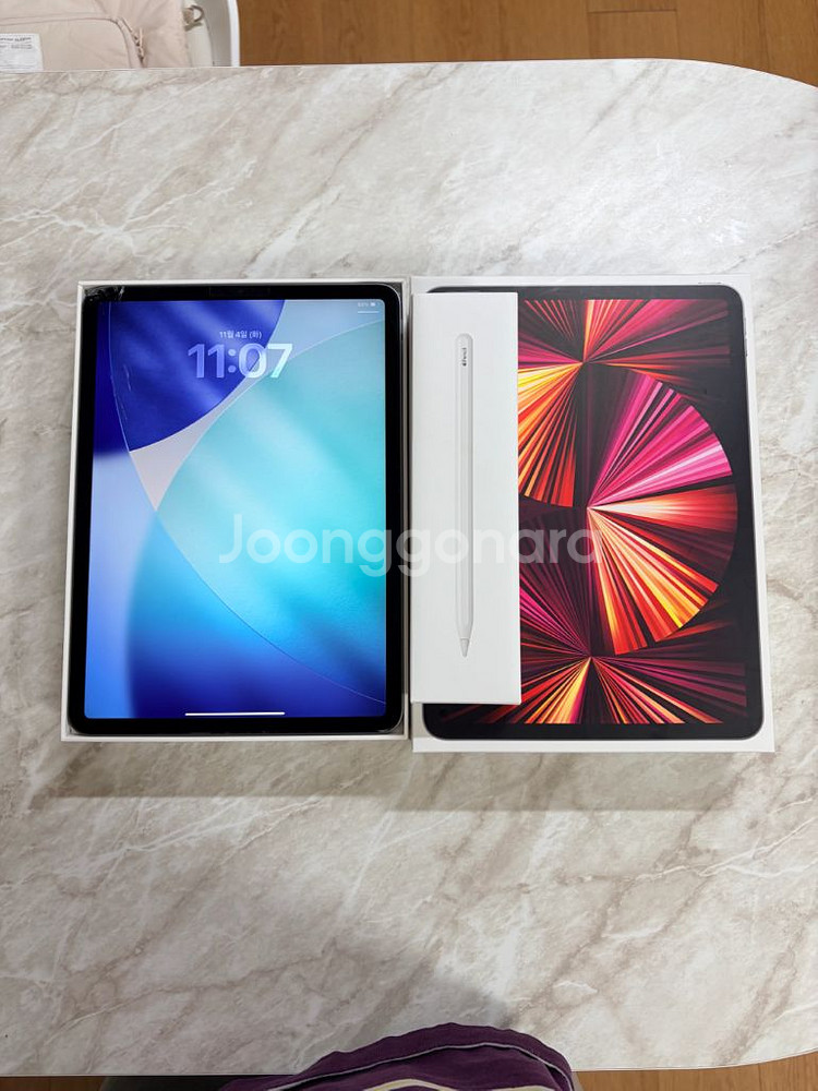 아이패드 프로 11인치 M1 256기가+애플펜슬 2세대--0