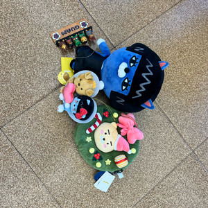 캐릭터 인형 세트