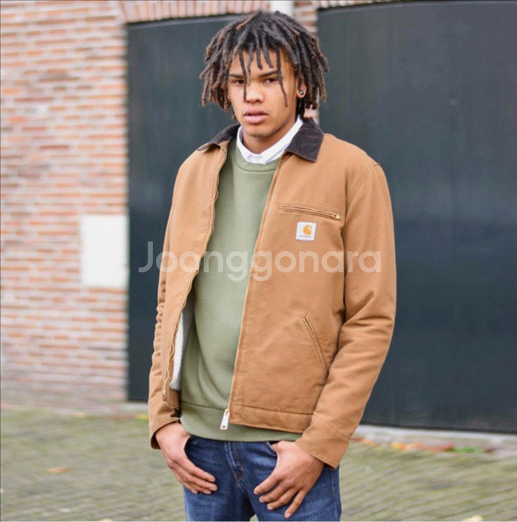 칼하트 wip 디트로이트 자켓 M 사이즈 판매합니다--7