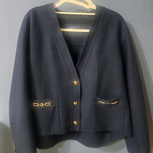 오즈세컨 골드 버튼 가디건