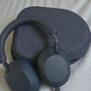 소니 WH-1000XM5 네이비 헤드폰 팝니다~!