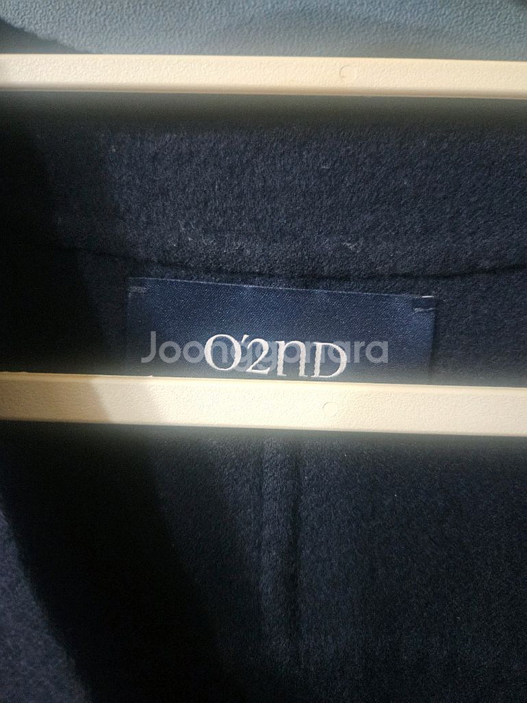 오즈세컨 골드 버튼 가디건--7