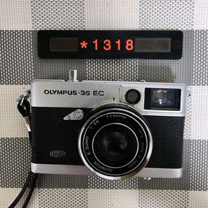 올림푸스 35 EC 필름카메라 실버바디