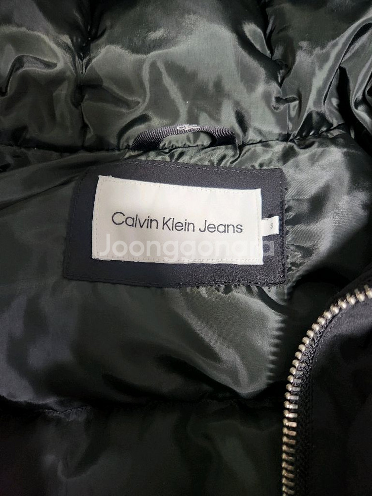 캘빈클라인 후드 숏패딩--3