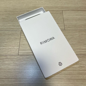 리모와 st. 아이폰 13 프로 케이스