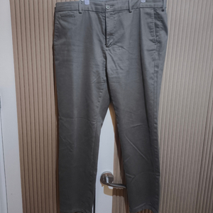 38사이즈 크레뮤 추동계 바지