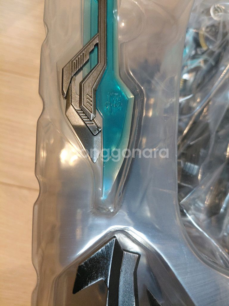 쓰리제로 rotf 네메시스 프라임, 옵티머스(국내 50체한정), 트랜스포머--6