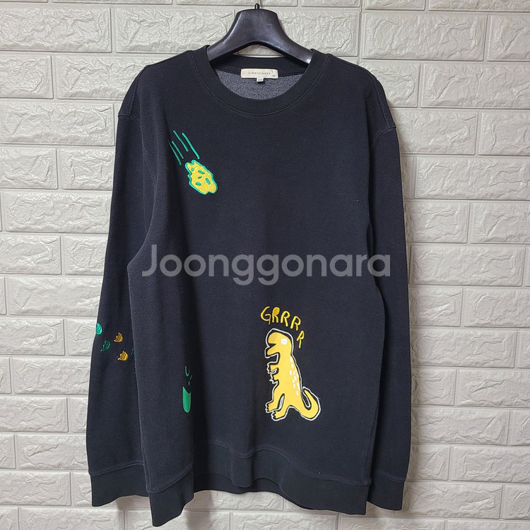 리버클래시 블랙 라운드 오버핏 티셔츠--0