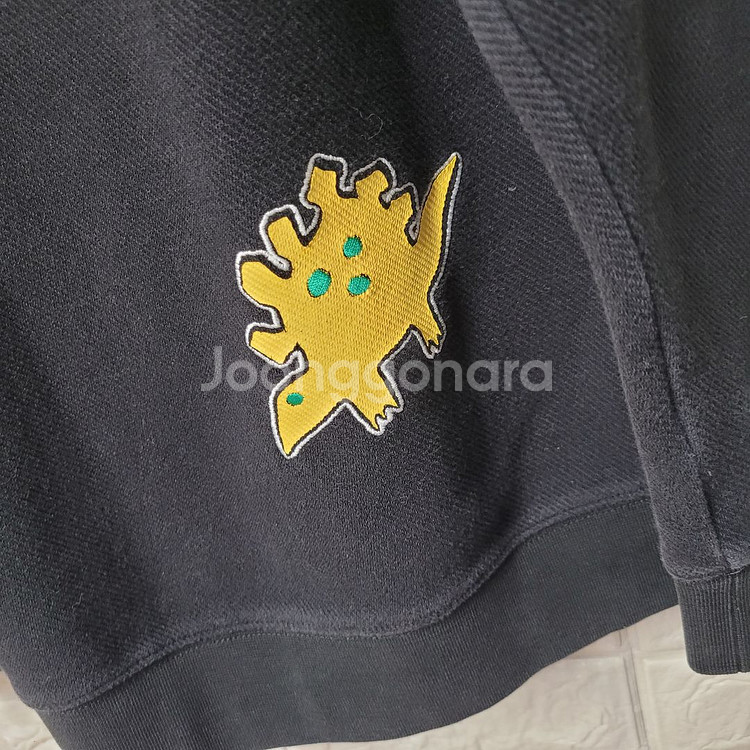 리버클래시 블랙 라운드 오버핏 티셔츠--7