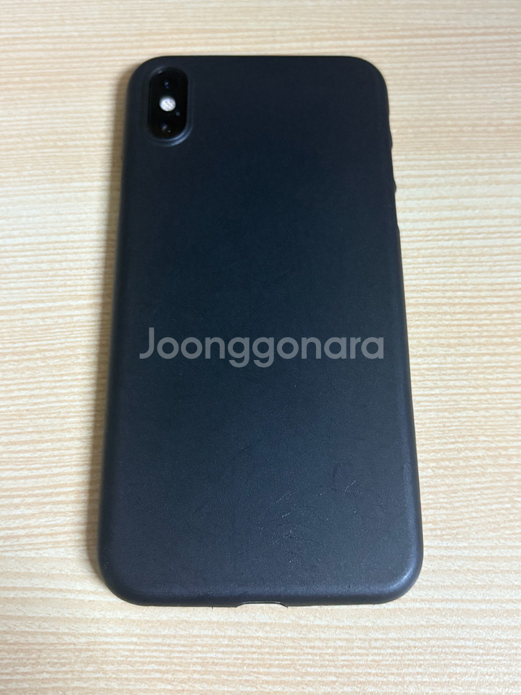 아이폰 xs 블랙 256기가 팝니다--1