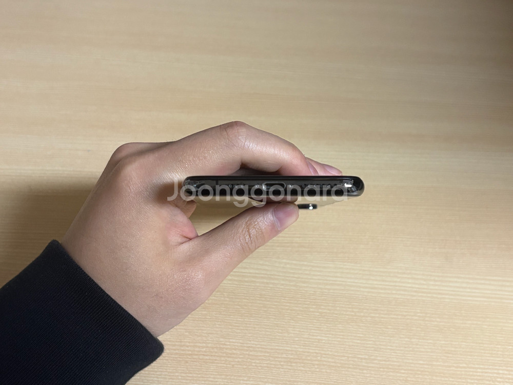 아이폰 xs 블랙 256기가 팝니다--13