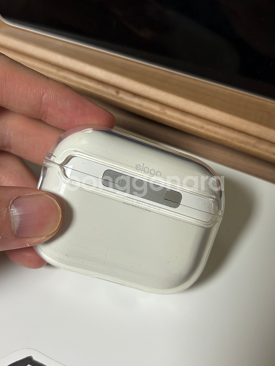 에어팟 프로 3 본체--1