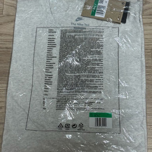 나이키 상의 오버사이즈 티셔츠 미개봉 처분합니다