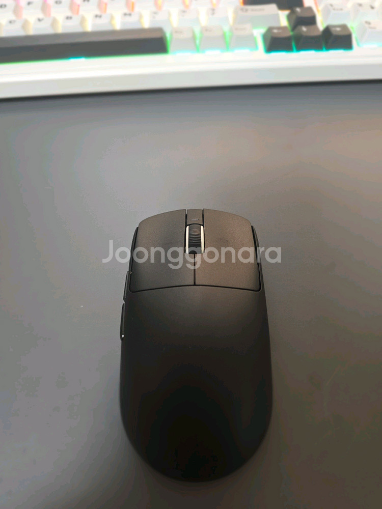 게이밍컴퓨터 세트로 판매 합니다.--3