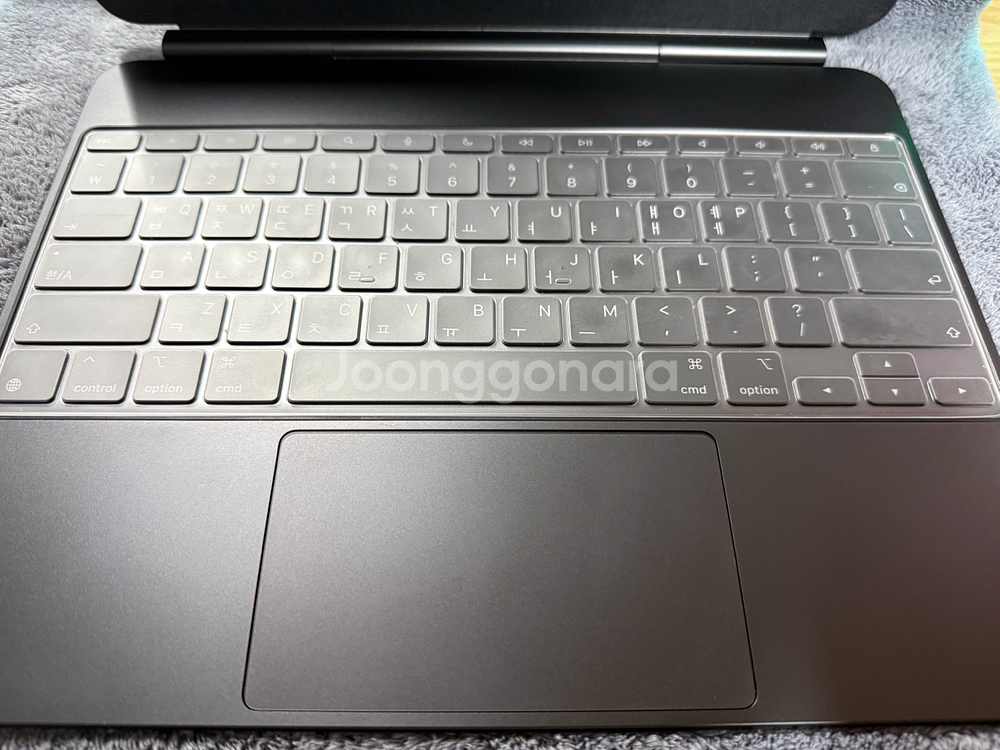 애플 매직키보드 13 (M4, 한글자판) 검정색상--2