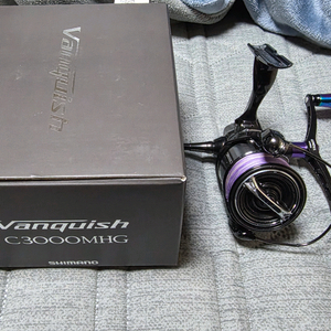 시마노 뱅퀴시C3000MHG