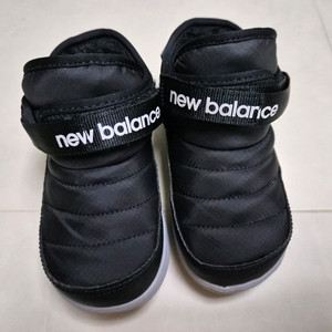 뉴발란스 방한화 140