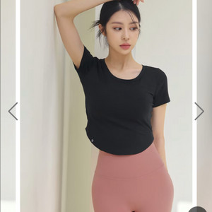 젝시믹스 M 젤라라이트 라운드 크롭탑