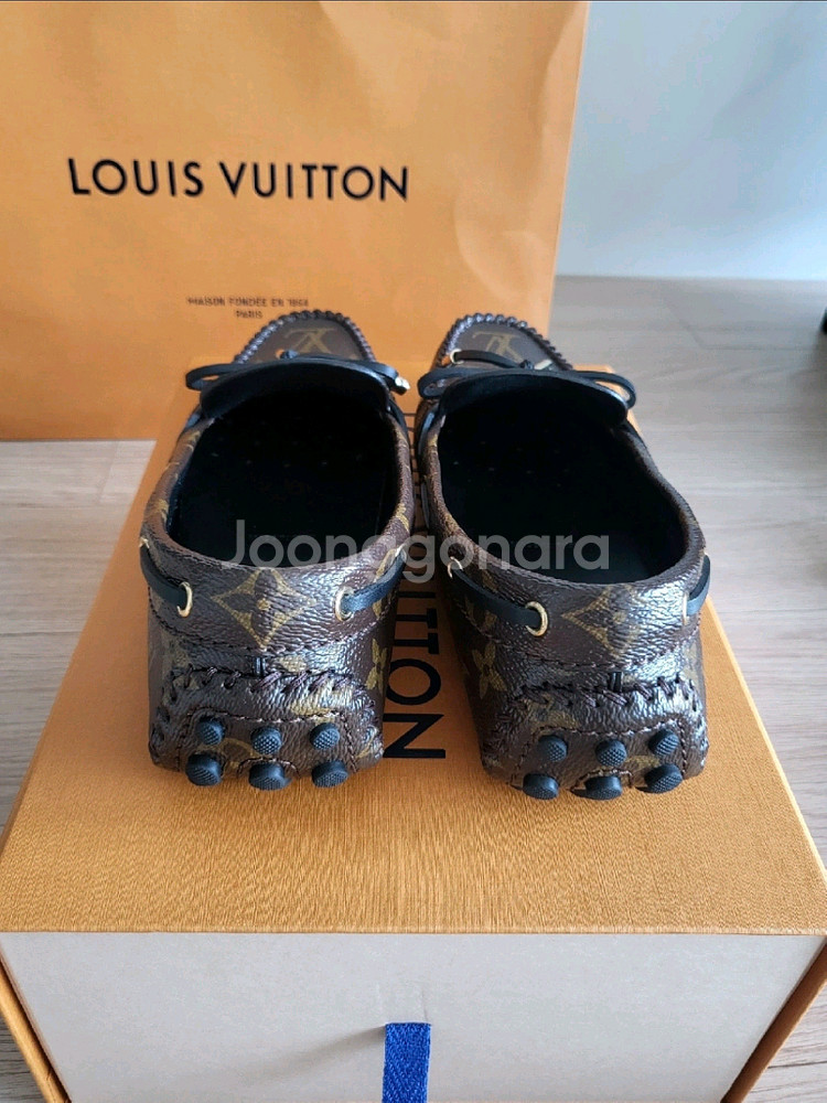 루이비통 로퍼 37--4