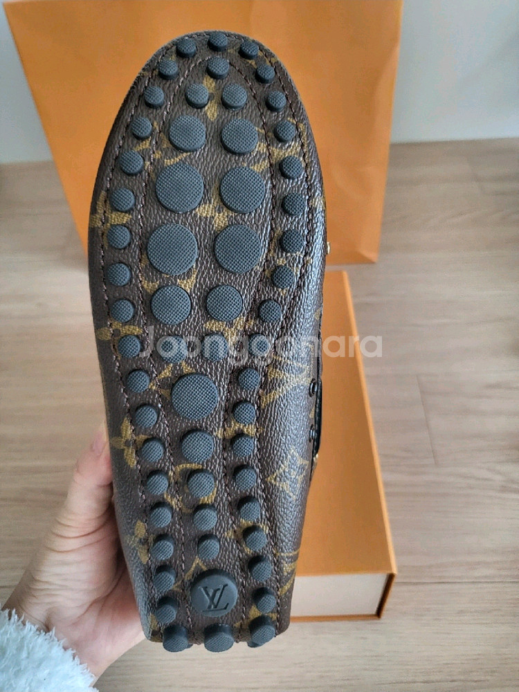 루이비통 로퍼 37--7