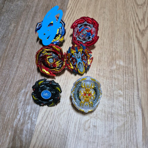 베이블레이드 5개 팝니다