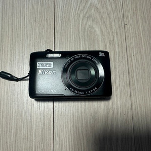 니콘 쿨픽스 COOLPIX A300 디카 팝니다.