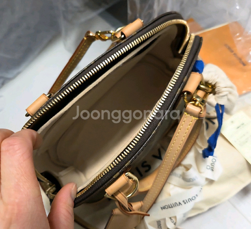 (정품)루이비통 알마bb 풀박스--1