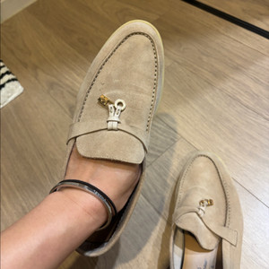 로로피아나여성 로퍼