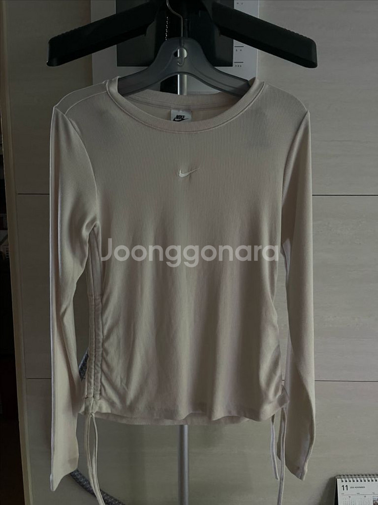 나이키 여성 셔링 티셔츠 베이지--0