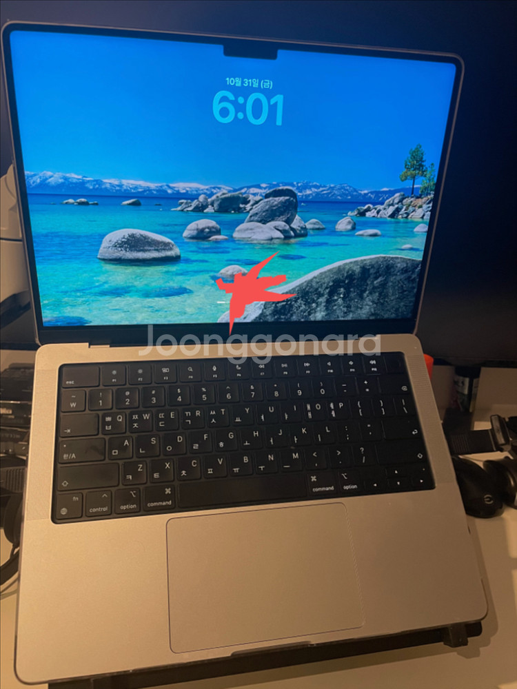 맥북 14인치 M1 16GB ram 2tb--1