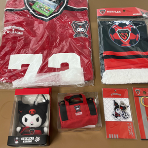 산리오 K리그 케이리그 포항 스틸러스 쿠로미 미개봉 미사용 새상품