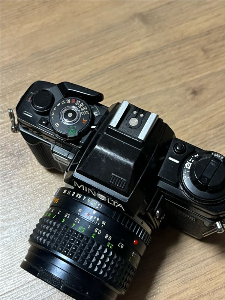 미놀타 X-700 필름카메라 + rokkor 렌즈 2개 세트--3